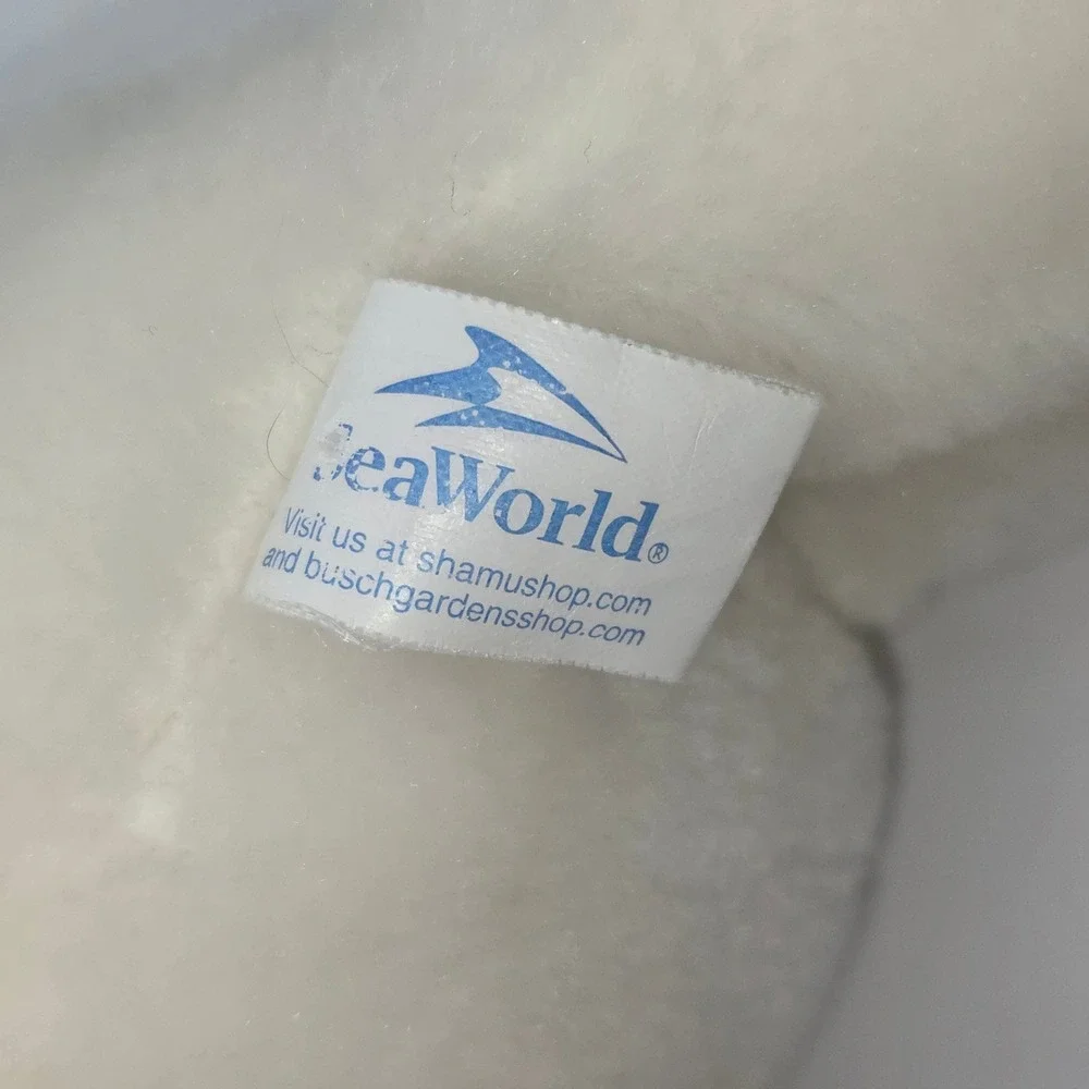 Seaworld general wear